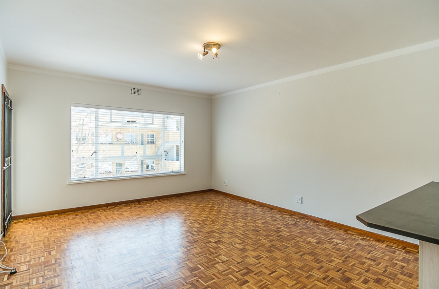 To Let 2 Bedroom Property for Rent in Heathfield Western Cape